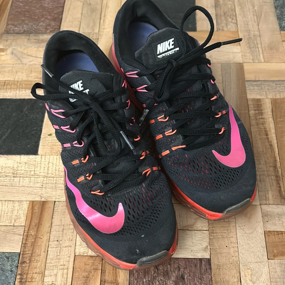 Nike Air Max Running Shoes